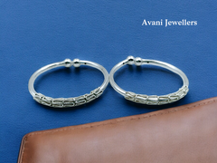 Silver Baby Plain Kade