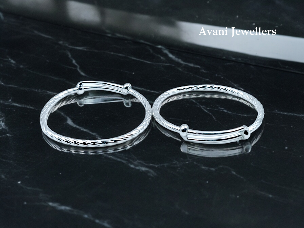 Silver Baby Plain Kade