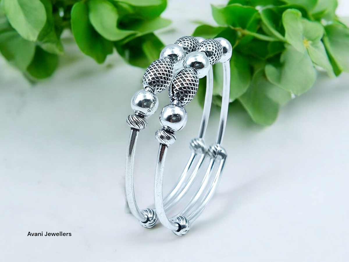 Silver Baby Plain Kade