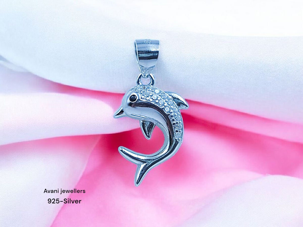 Silver Ladies Fancy Pendant