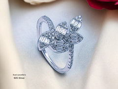 Silver Ladies Fancy Ring