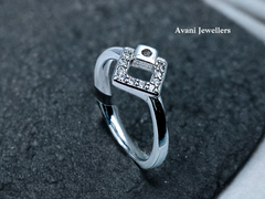 Silver Ladies Fancy Ring