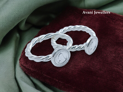 Silver Plain Bichiya