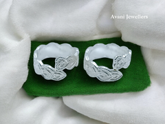 Silver Plain Bichiya