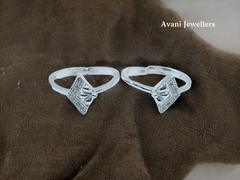 Silver Fancy Stone Bichiya