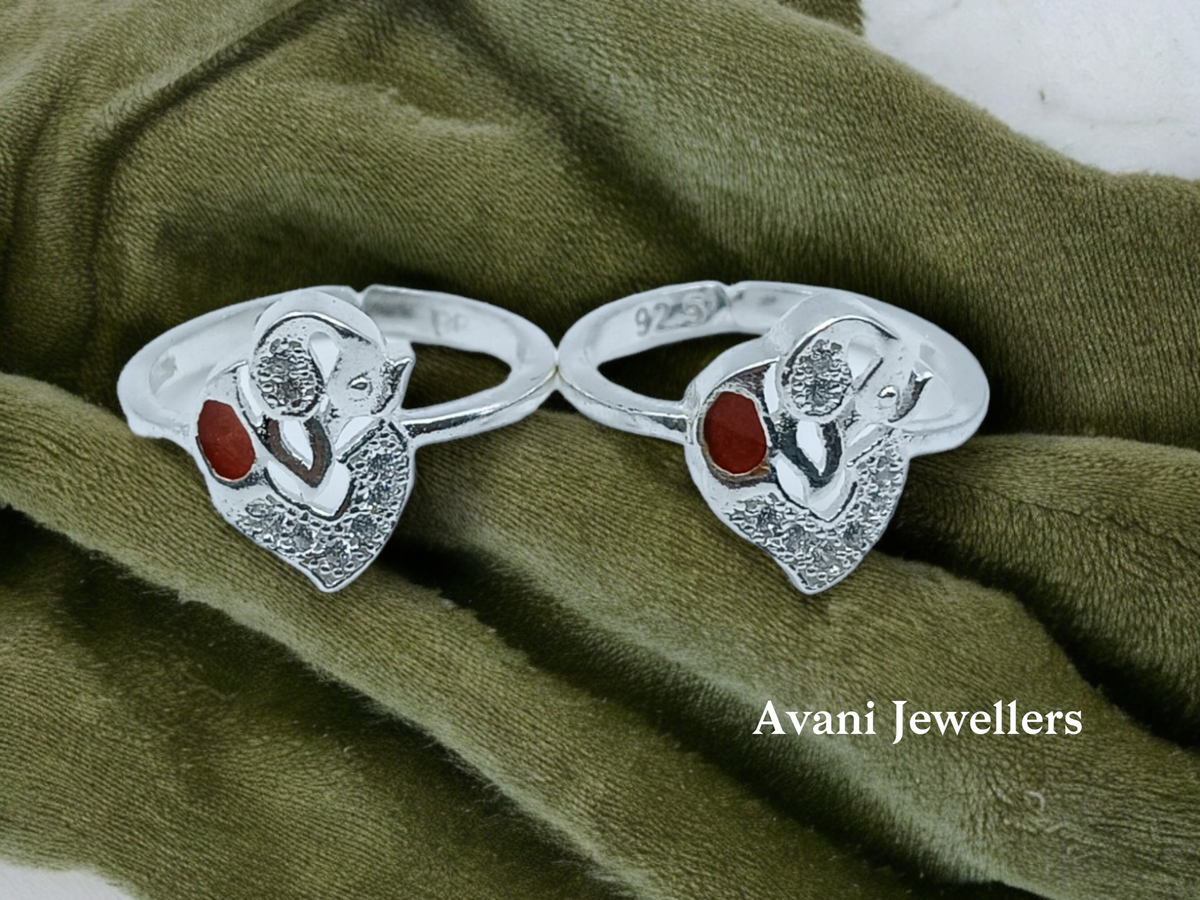 Silver Fancy Stone Bichiya