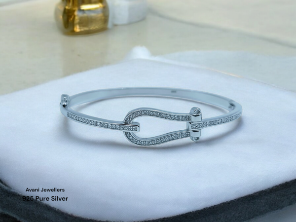 Women Bangle